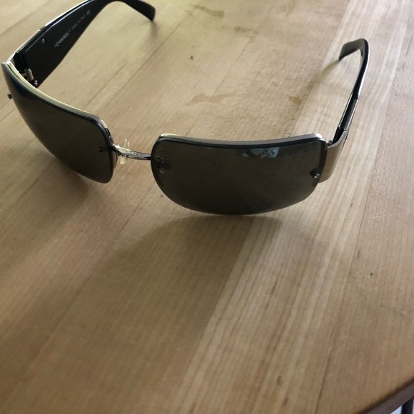 Chanel mirrored sunglasses- new